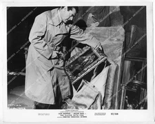 o15903 1957 orig photo Jack Hawkins film She Played with Fire orp-15903