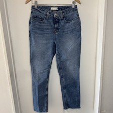 Free People We The Free Collection CRVY denim jeans Women  s 27 Straight Leg EUC