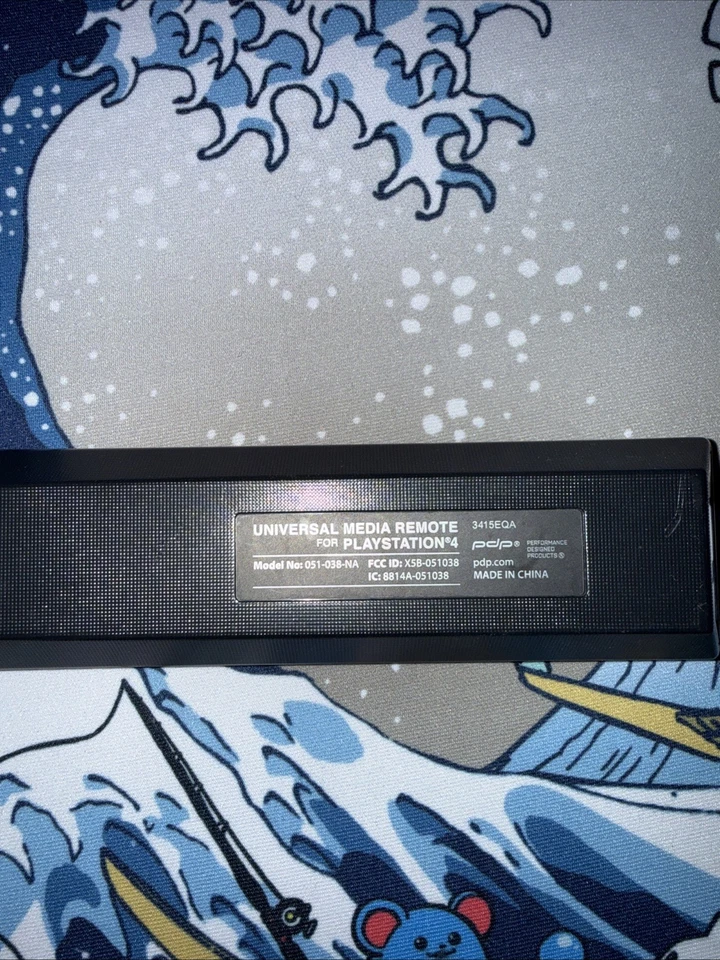 PDP Universal Media Remote Sony Playstation 4 PS4 - Modelo: 051-038-NA Foto 3 de 4