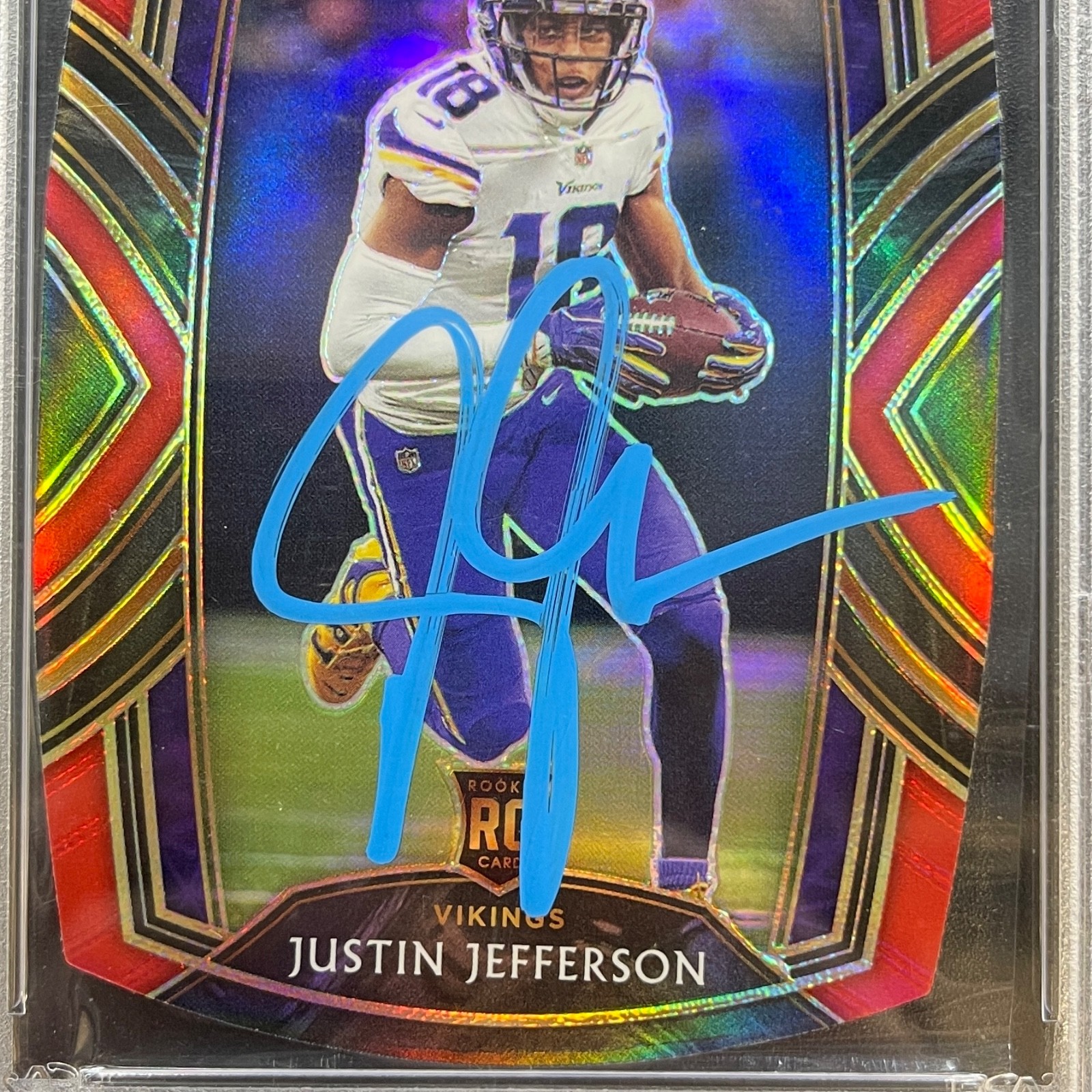 Justin Jefferson Auto Die Cut Red Prizm RC Rookie PSA DNA Authentic 2020 261 view 2