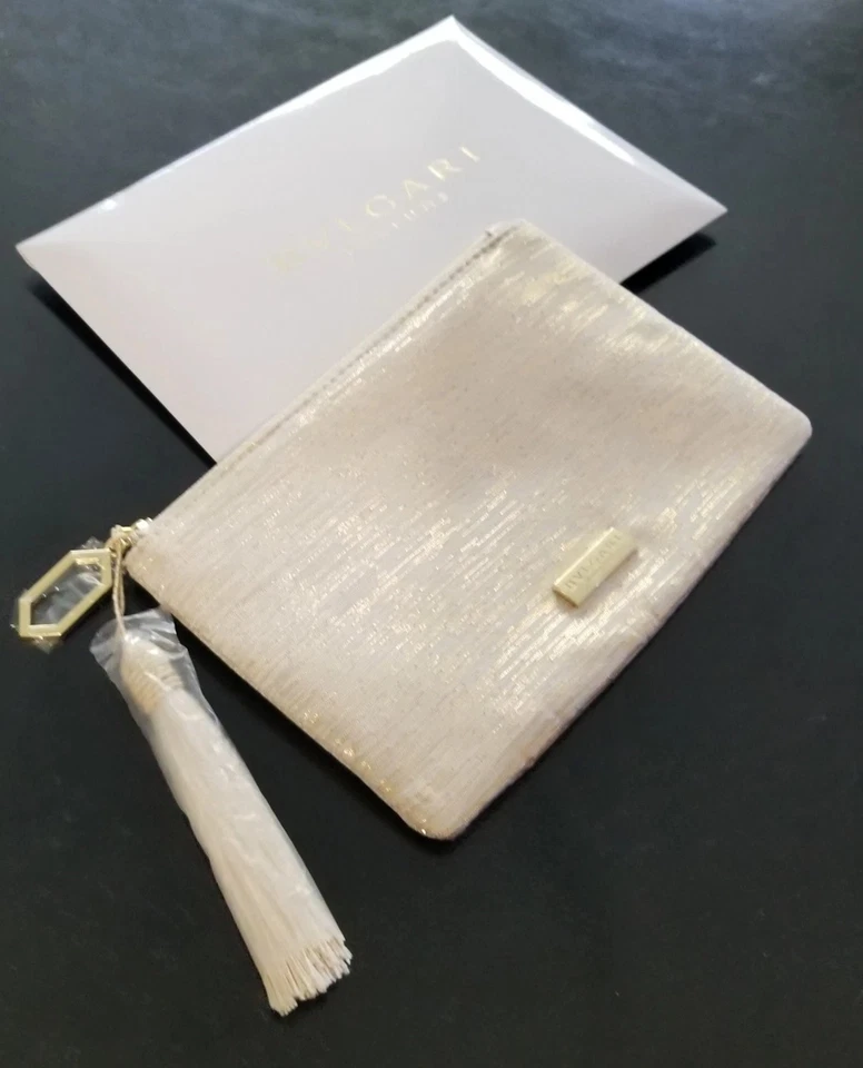 Bolsa de beleza BVLGARI Parfums creme/ouro lurex bolsa de maquiagem borla destacável NOVA - Imagem 3 de 4