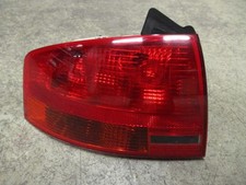 Rückleuchte außen links Audi A4 B7 8E Limousine Heckleuchte Rücklicht 8E5945095