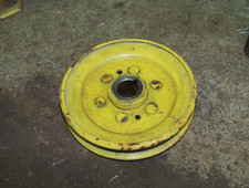 JOHN DEERE 316 318 322 330 332 50 Deck Pulley, For Outer Spindles