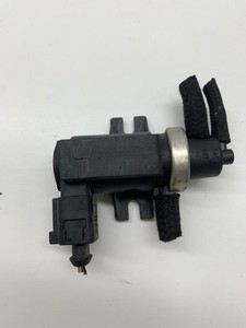 Volkswagen Golf IV 2002 Diesel Turbolader Druckwandler Magnetventil DRA21019