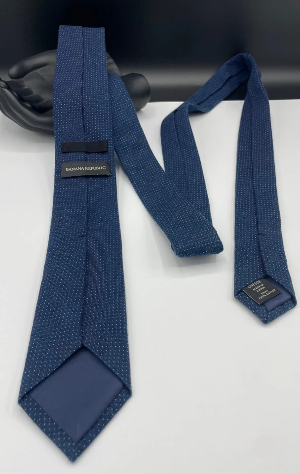 Corbata de algodón para hombre Banana Republic ~ azul ~ micro punto ~ ¡delgada! Foto 3 de 4