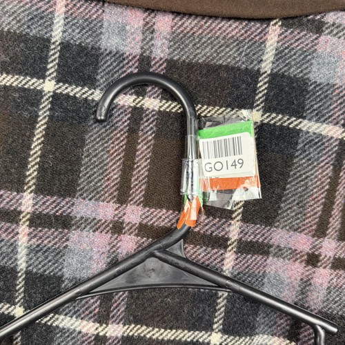 Pendleton Jacket Womens 16 Brown Pink Plaid 100% Wool Button Up Made USA Lined - Picture 10 of 10