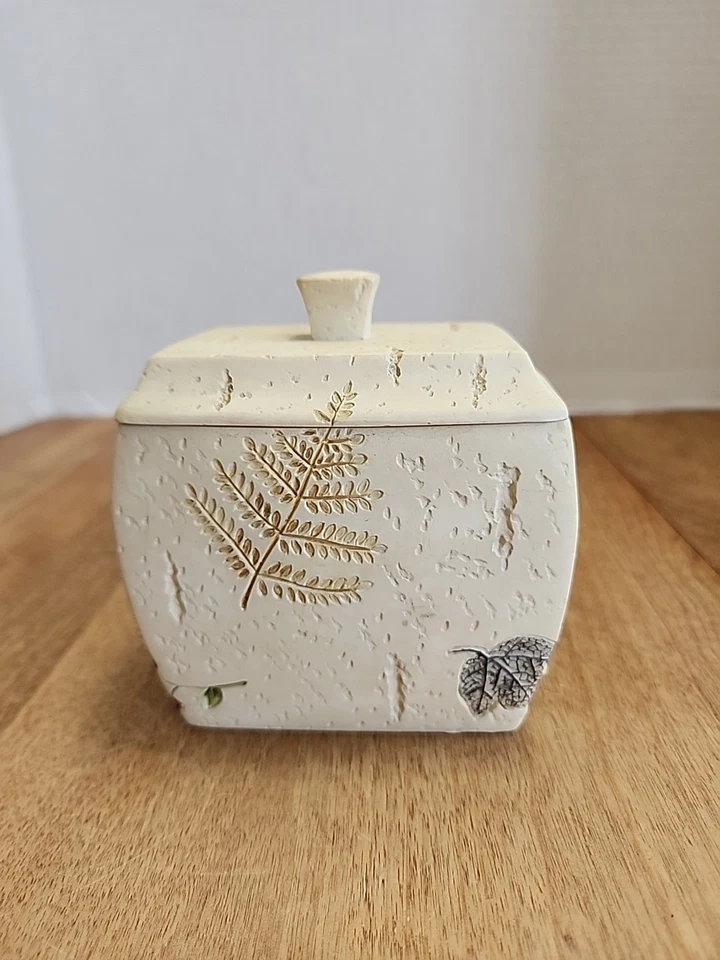 KOHL'S SKL HOME Saturday Knight Ltd Vanity Box Flowers Ferns 4.25"l 4.5"h - Image 3 of 4