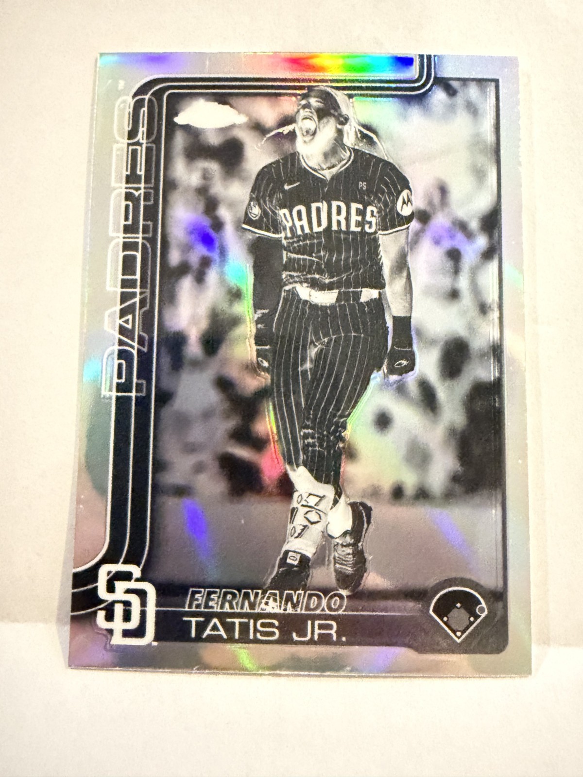Fernando Tatís Jr 2025 Topps Chrome 159 Sepia Negative Refractor 159