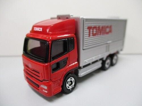 Nissan Diesel Quon トラック　模型　美品♪ Tomica Nissan Diesel Quon Cement Mixer Truck Metal Die-cast