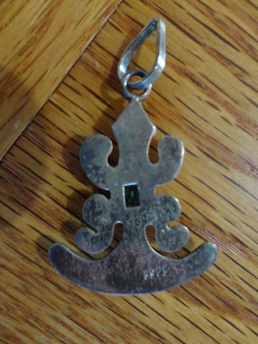 Vintage Sterling Silver 925 & Mint Green Emerald Pendant Colombian Incan Frog - Picture 3 of 7