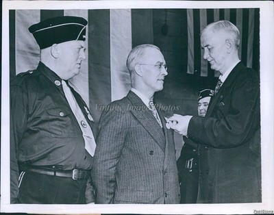 1942 Arthur S Ash Detroit Given National Father'S Day Medal Holidays Photo 7x9