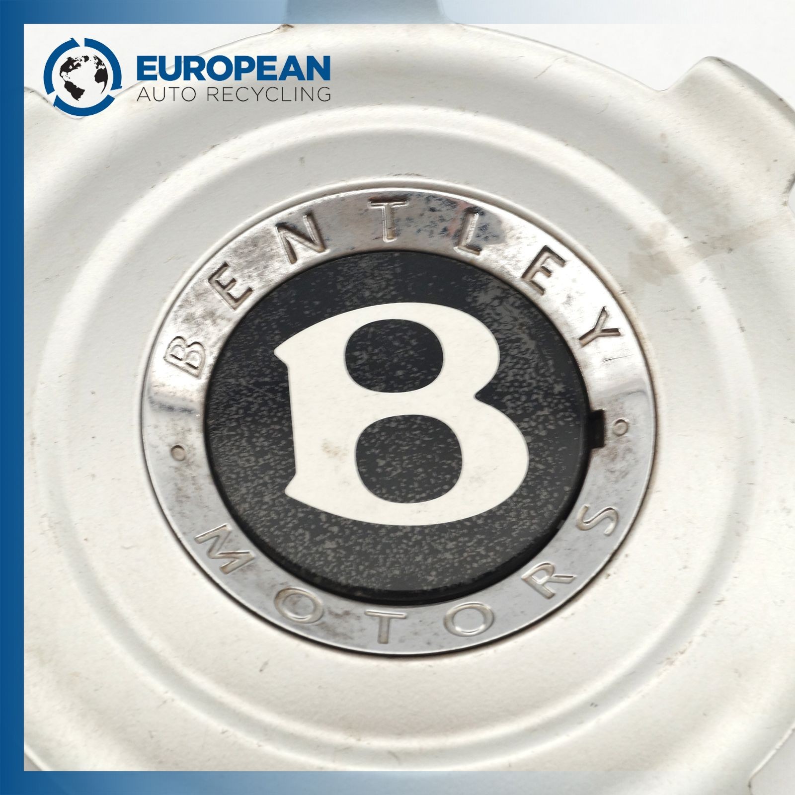 Bentley Continental GT 2003-2012 Hub cap P/N 3W0601161