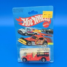 HOT WHEELS Flying Colors Diecast Car Red OLD NUMBER 5 NEW IN BLISTER. L1