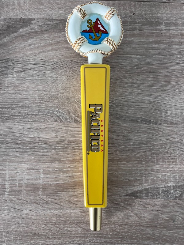 Pacifico tap handle Life Preserver Beer Tap Handle 11-12 in.