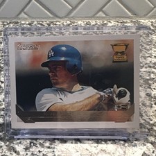 Topps Eric Karros #11 Los Angeles Dodgers MLB Baseball 1993 Gold Rookie Cup Card