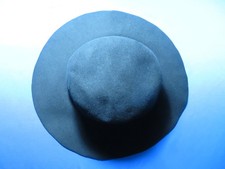 VINTAGE Wide-Brimmed, Black, Felt Women's Hat. 22"/Small. 1940s/50s/60s. Worn.