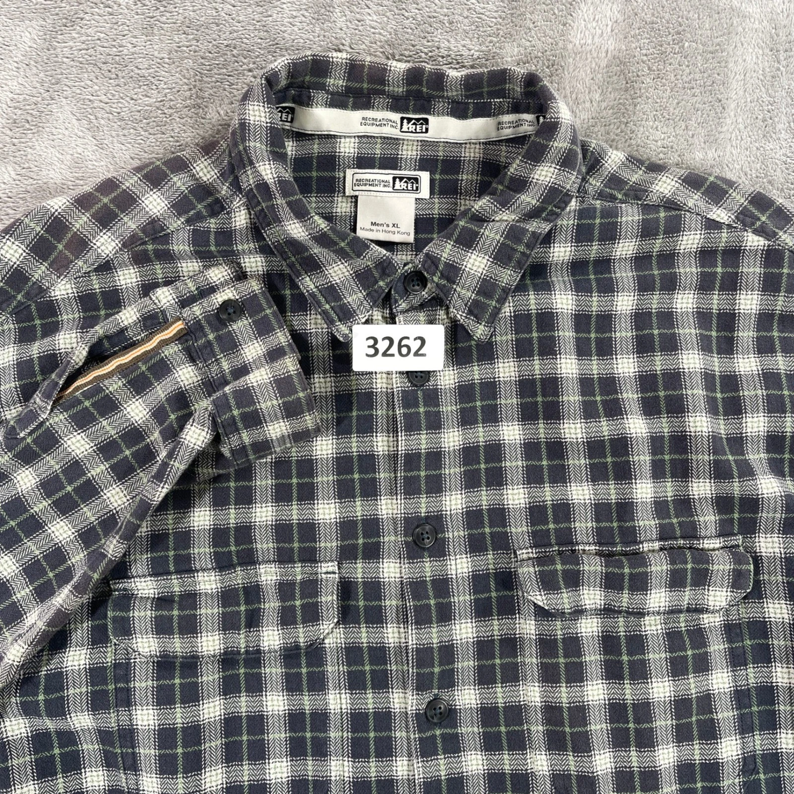 REI Button Up Shirt Mens XL Blue Green Plaid Flannel Long Sleeve Cotton