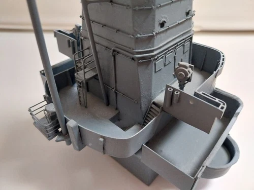 Gefechtsmast Admiral Graf Spee 1:100 fertig gebaut - Bild 7 von 11