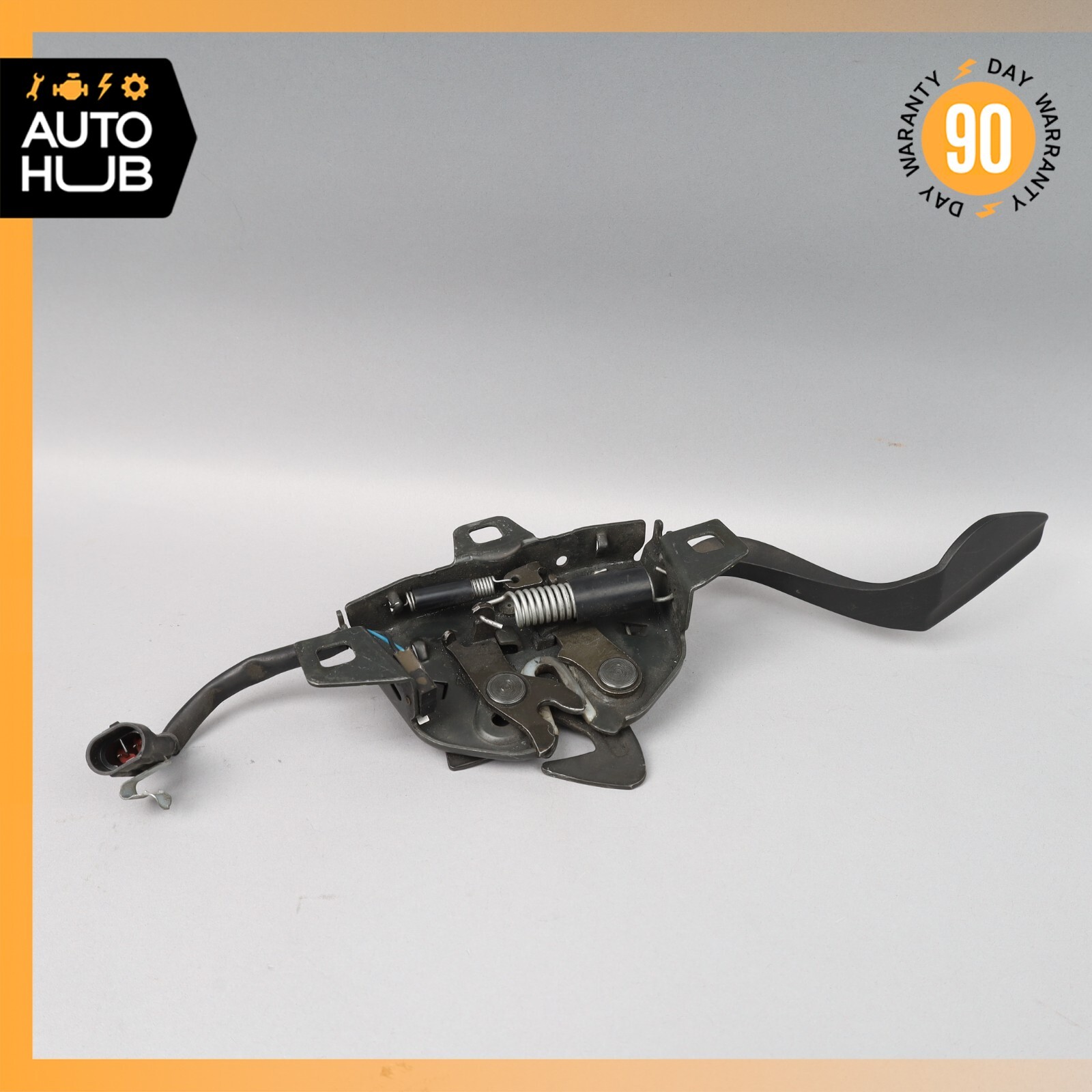 03-13 Maserati Quattroporte M139 S GT S Hood Safety Catch Lock Latch OEM