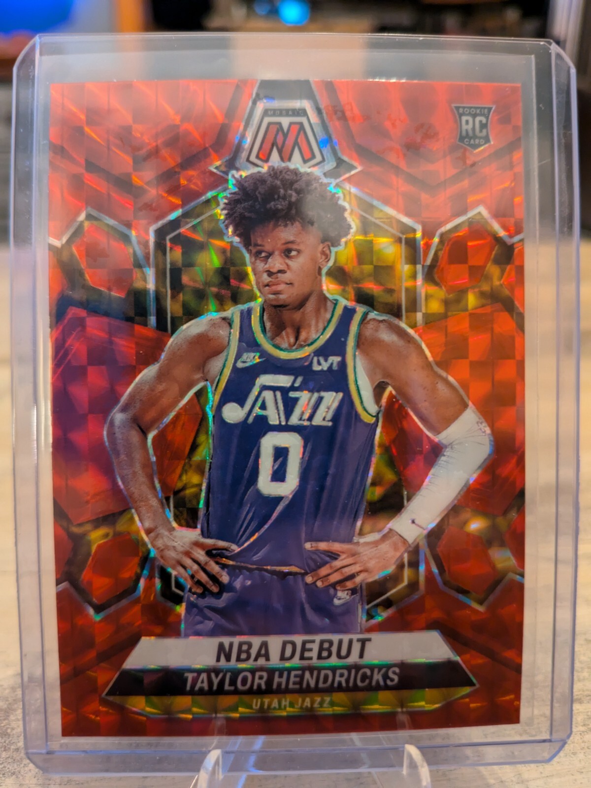 2023-24 Mosaic- Taylor Hendricks- #261 NBA Debut Red Mosaic Prizm RC