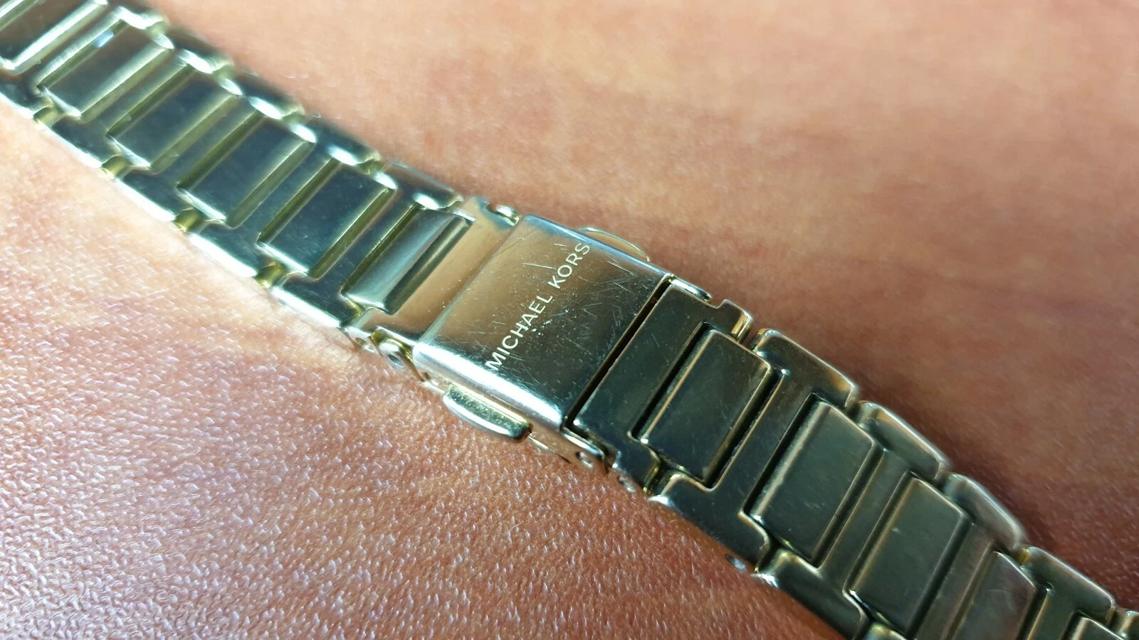 Michael Kors MK3838 bracciale tono oro estremità 12 mm