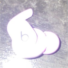 Beats by Dr. Dre Studio Pink Bluetooth In-Ear...
