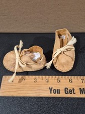 Vintage Soft Leather Baby/Infant Moccasins Shoes Slip On Tie Nursery Decor
