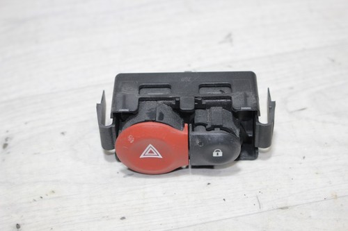 Warnblinkschalter Schalter 8200214896A Renault Clio III Bj,06