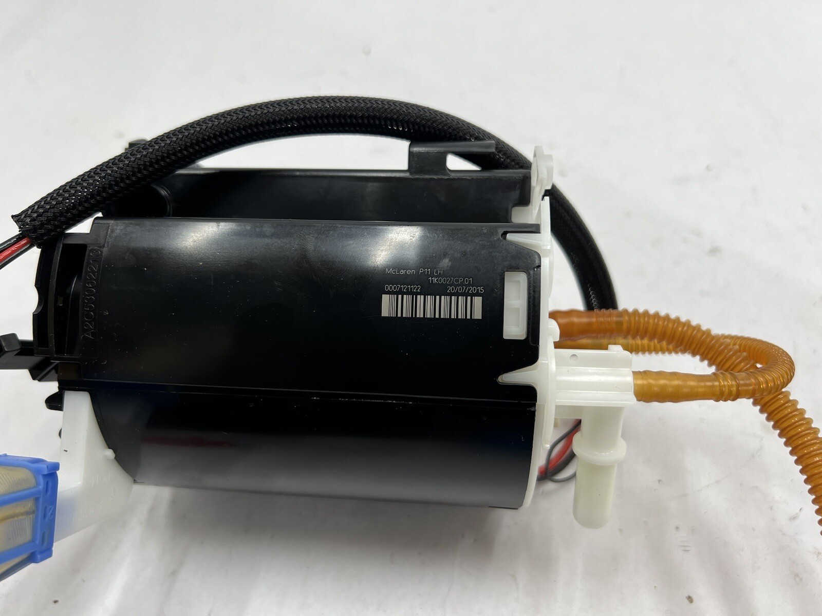 2016-2017 McLaren 650S 2016 Right Passenger Engine Motor Gas Fuel Pump 11K0004CP