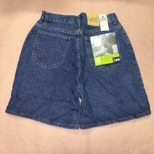 Vintage 1990  s Lee Womens Relaxed Fit Short, Deadstock NWT, Size 12