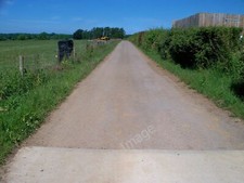 Photo 6x4 Towards Daylesford Kingham The track, although unsurfaced beyon c2010