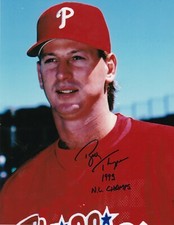 BOBBY THIGPEN  PHILADELPHIA PHILLIES  1993 NL CHAMPS   ACTION SIGNED 8x10