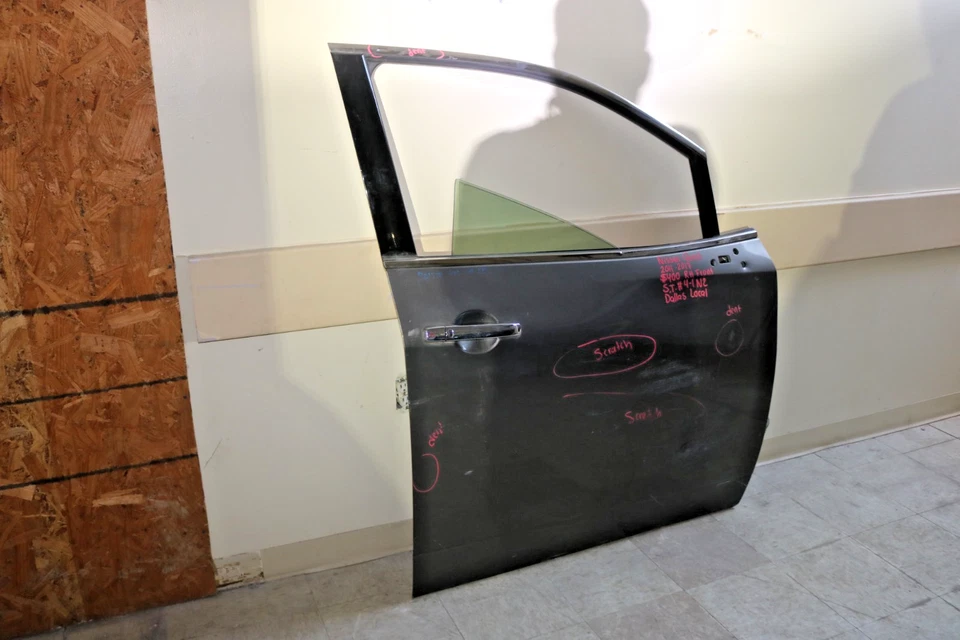 2011 2017 NISSAN QUEST RIGHT SIDE FRONT DOOR SHELL Foto 2 de 4