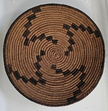 Antique Pima (Akimel O'odham) Native American Coiled Basket Tray