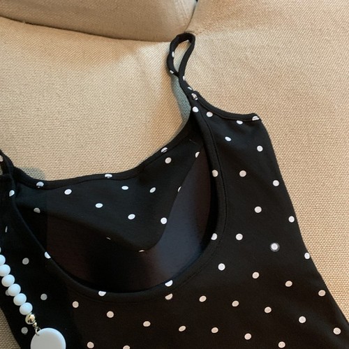 Camisole à la mode pour femme à pois vibrants pour style temps chaud - Foto 7 di 40