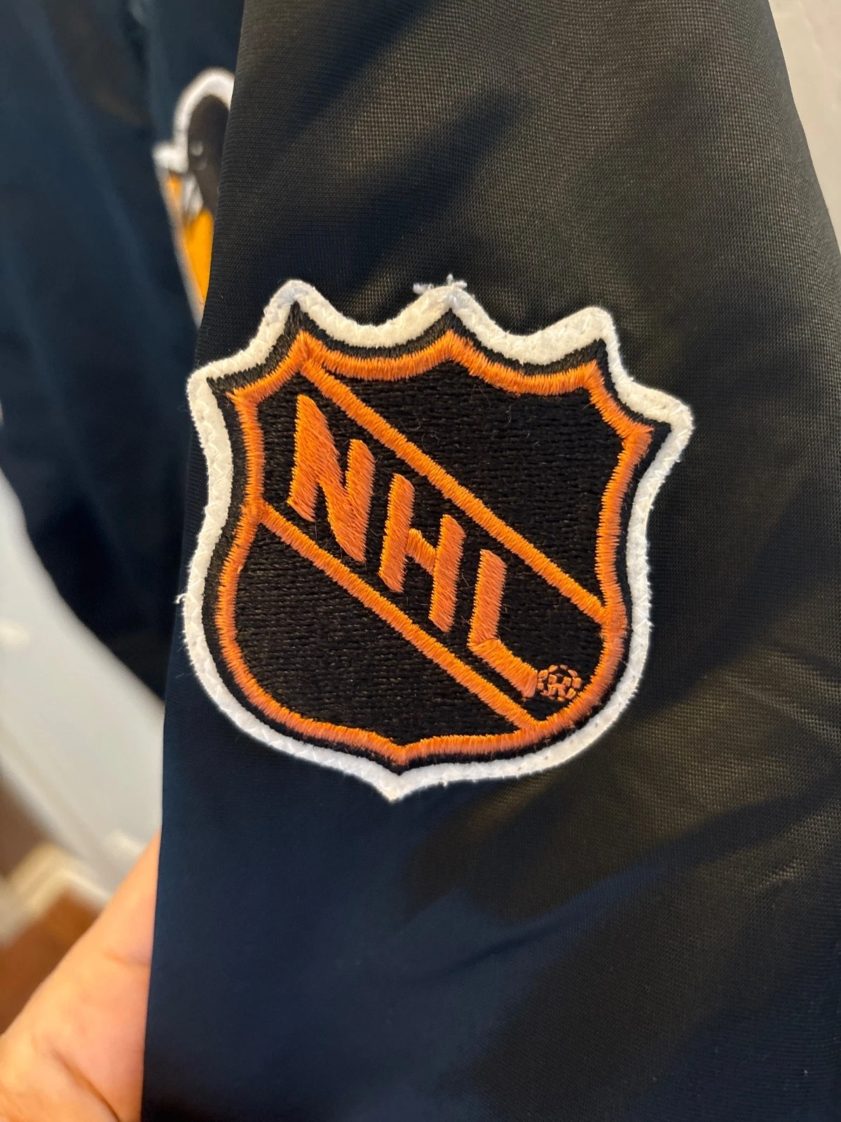 Vintage Pittsburgh Penguins Starter Bomber jacket 80s-great condition! - product detail image 6