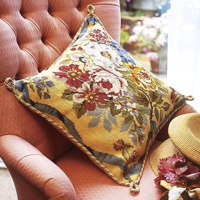 Seltenes pensioniertes Ehrman Wandteppich Nadelspitzen-Set AUBUSSON ROSEN von Candace Bahouth