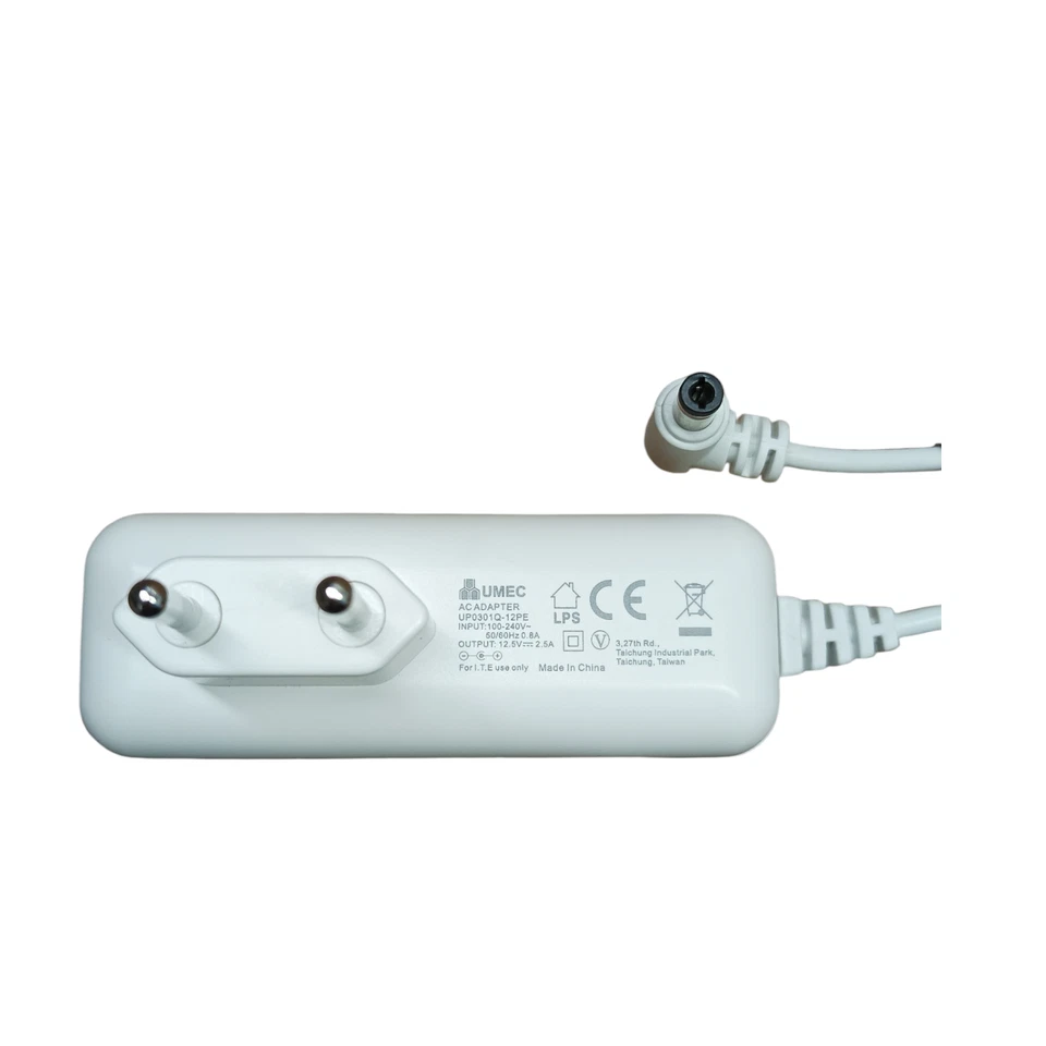 UMEC AC Adapter Vodafone Netzteil UP0301Q 12PE - Bild 2 von 3