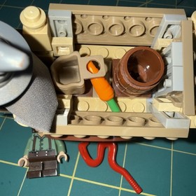 Lego Gandalf Arrives 9469 The Lord of the Rings with Mini Figures Not Complete