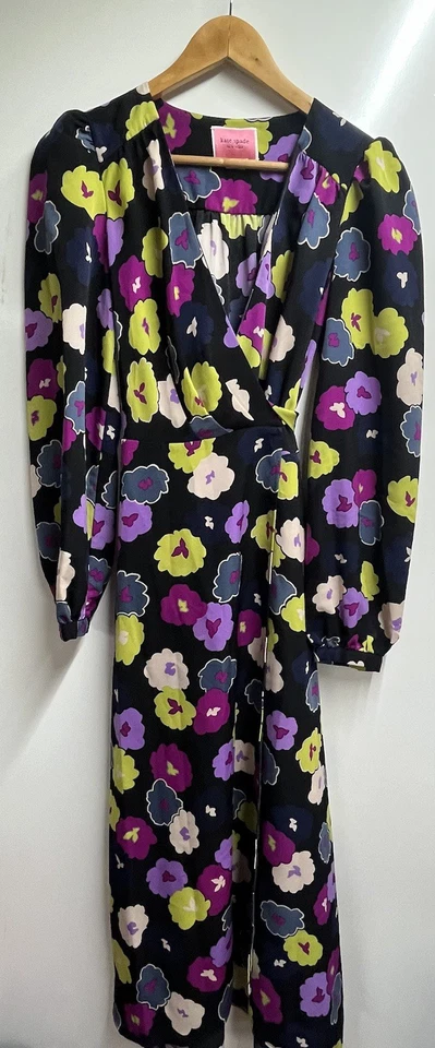 Vestido envolvente Kate Spade New York Winter Garden Midi en negro estampado floral talla 6 Foto 4 de 4