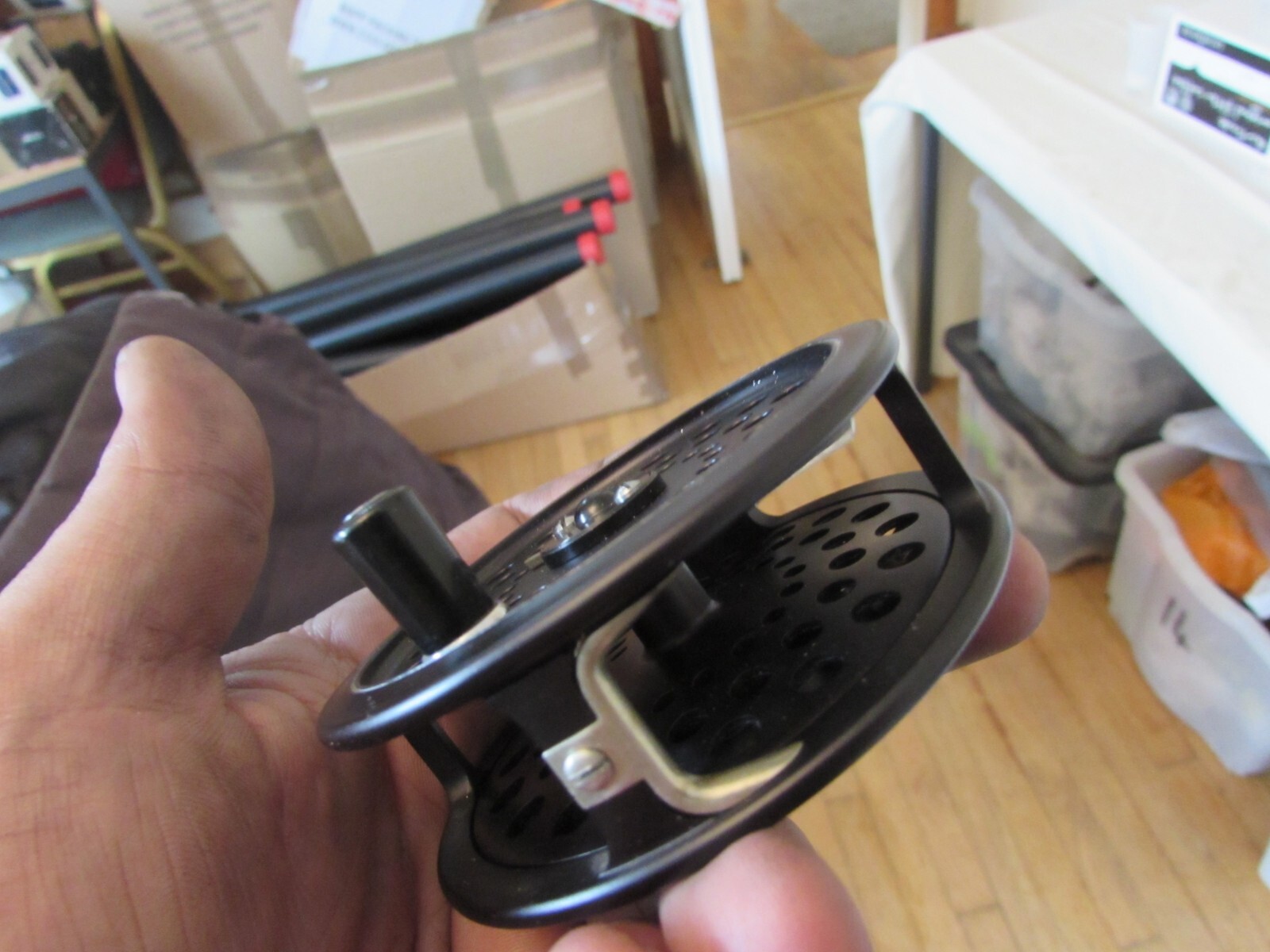 A1 unused Hardy Alnwick ultralite disc 6 trout fly fishing reel 3.25" + pouch