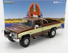 1982 GMC K-2500 PICKUP TRUCK ""THE FALL GUY"" BROWN CREAM 1:18 SCALE