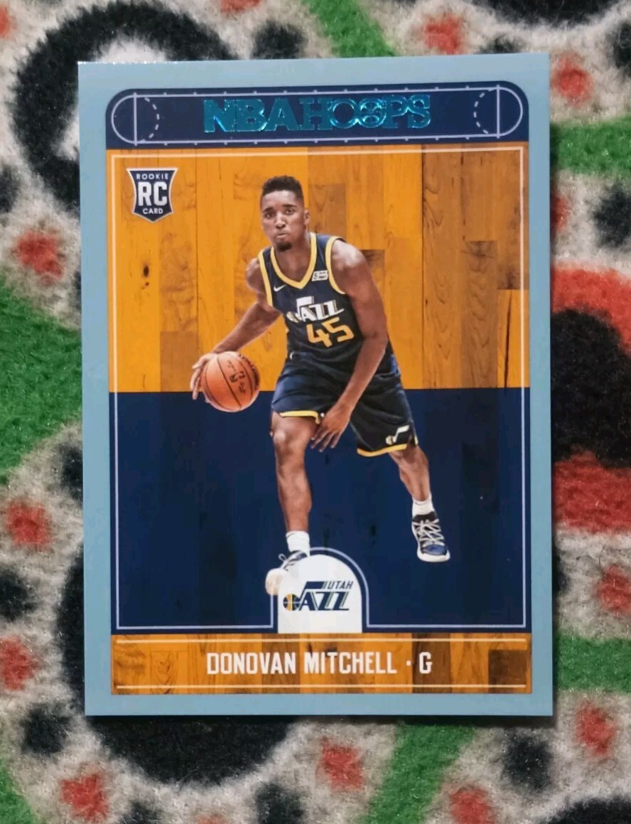 2017-18 Panini NBA Hoops - Platinum #263 Donovan Mitchell (RC)