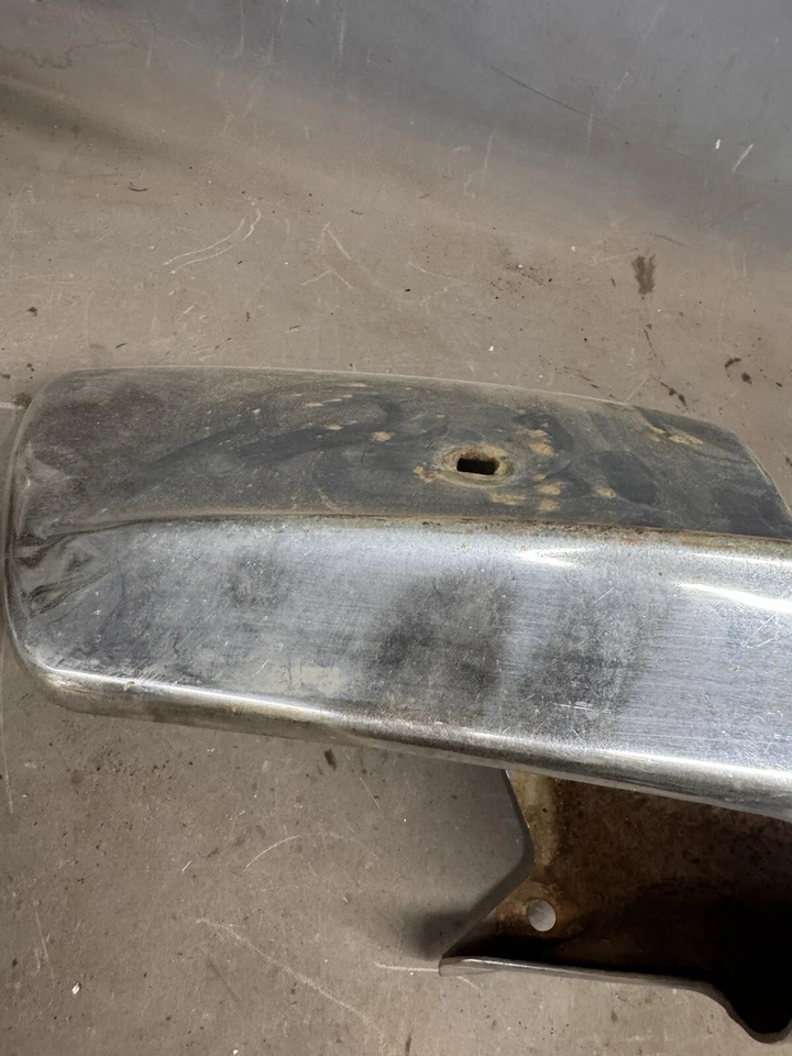 Chevy BelAir 210 150 1957 cromo barra de parachoques trasero derecho Bel Air Nomad LR Foto 4 de 4