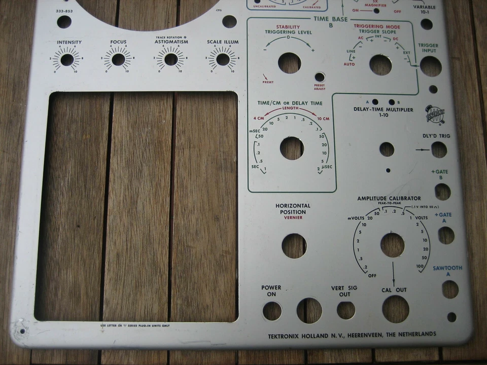 Tektronix 545B Oszilloskop frontpanel Frontplatte frontplate Oscilloscope - Image 3 of 4