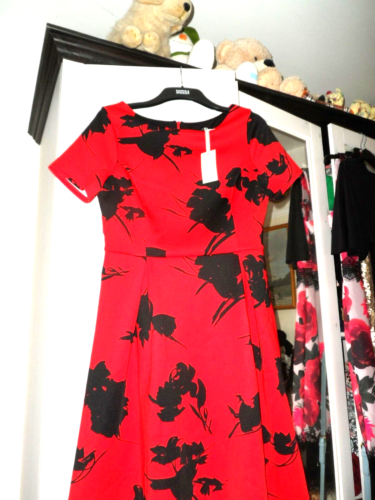 Capsule skater dress size 14 NWT