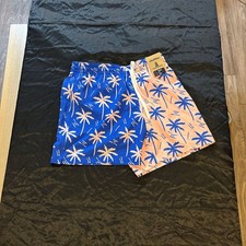 Chubbies Men's The Weekend Kings 5.5" Classic Swim Trunks