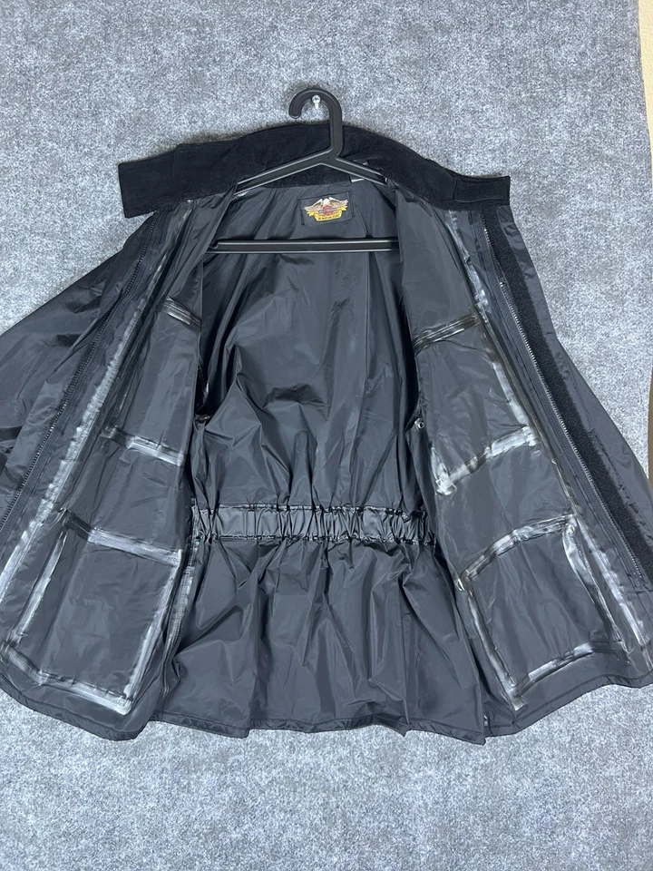Harley Davidson Jacket Men’s Size L-XL Black Full Zip Waterproof Outerwear - Image 3 of 4