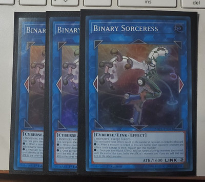 THREE Yugioh! NM Binary Sorceress - SDCL-EN043 - Super Rare - 1st Edition