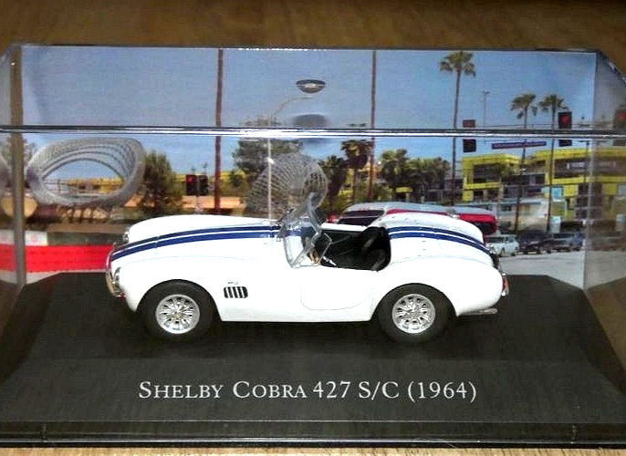 Shelby AC Cobra 427 1965 Décoration Bureau Miniature 1/43 American Cars Altaya